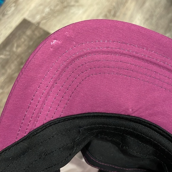 Nike Dri Fit Strap Back Hat - Picture 4 of 6
